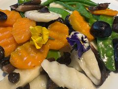 -雀蓝川菜(奥体广场店)