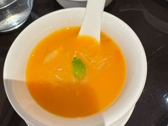 -玥轩YUE HIN(IFS国际金融中心店)