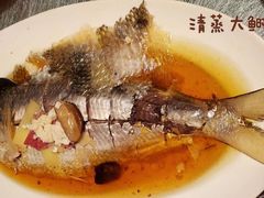 -新镇江酒家(南京西路店)