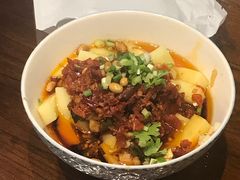 -亮欢寨酸汤鱼(沙冲路店)