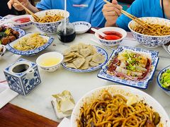 -海碗居老北京炸酱面(增光路店)