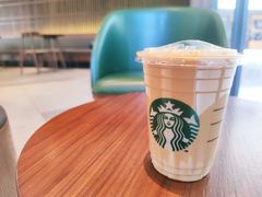 -星巴克(郑州普罗旺世店)