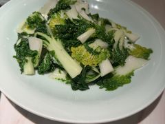 -荷花亭·湖北融合菜(中商广场店)