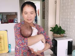-成都阿姨到家月嫂育儿嫂(华西店)