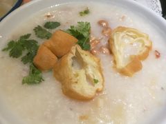 荔湾艇仔粥-点都德(北京路贰店)