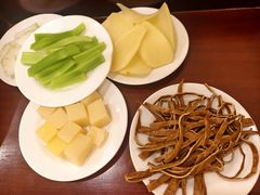 -冯记香辣兔火锅(茶店子总店)