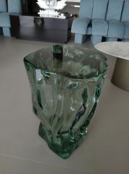 -颜蕾医美·黄金微针·水光·玻尿酸·超声炮·抗衰中心