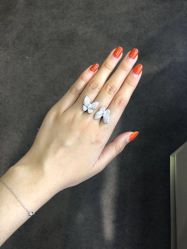 -威德钻石-克拉钻大本营(南京东路店)