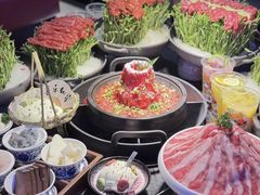 -热火朝天鲜切牛肉火锅(南强街巷店)
