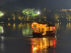 -星湖旅游景区七星岩