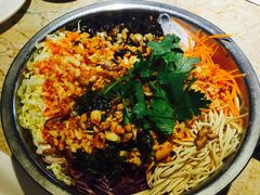 -喝丢一只鞋辣炒海鲜小烧烤(三八广场店)