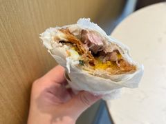 -老汪猪头肉春饼店