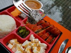 -月色西餐厅·海鲜刺身·烧烤(科学城保利郡雅酒店)