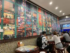 大堂-广信牛奶甜品世家(台东店)