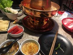 -沪小胖小龙虾(淮海中路旗舰店)