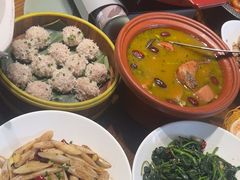 -黄泥岗·地道湖北菜(奥特莱斯店)