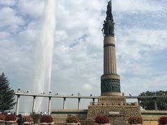 -人民防洪胜利纪念塔