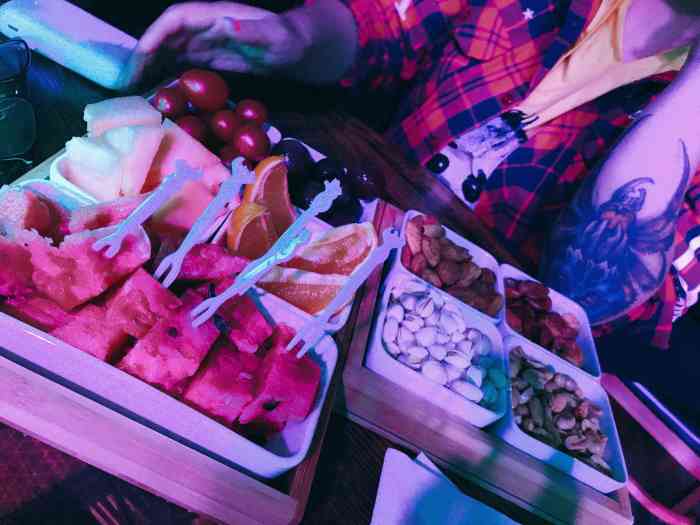 煤气灯livehouse-"煤气灯,一个专业的音乐人酒吧.完全不同于.