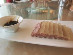 -新镇江酒家(南京西路店)