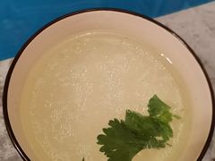 羊肉汤-一个勺子新疆锡伯主题私房菜(红墙巷49号院店)