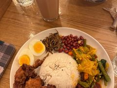 -峇峇娘马来西亚餐厅(望京SOHO店)