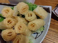 -毛辣果·贵州红酸汤牛肉火锅(西单店)