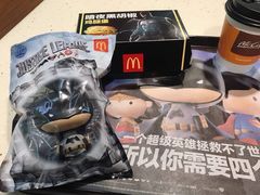 -麦当劳(乳山路店)