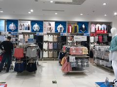 -优衣库(郑州二七万达广场店)