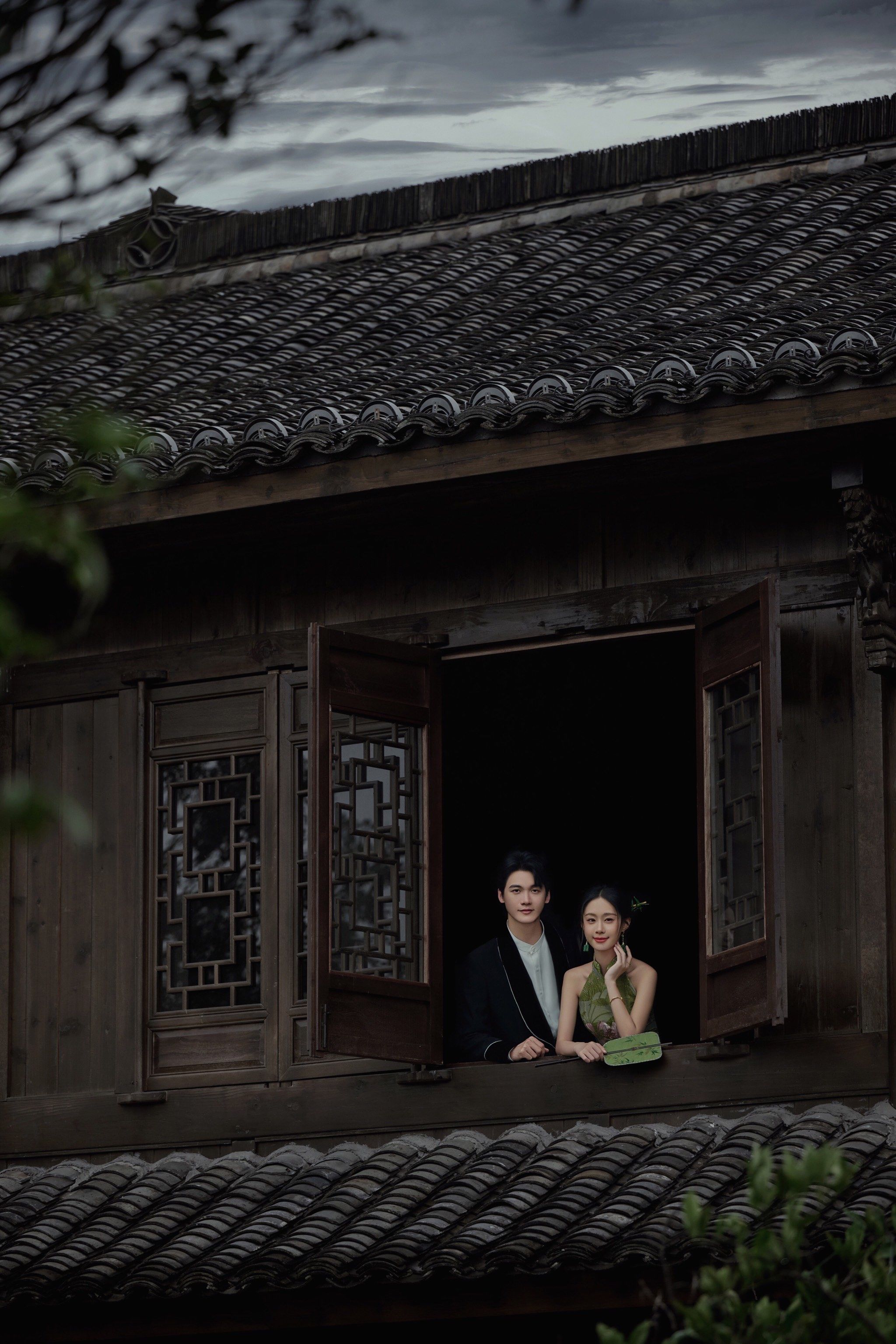 复古民国时期旗袍婚纱照