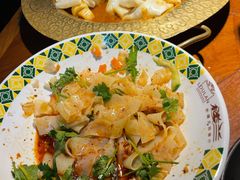 -楼兰新疆主题餐厅(坂田佳华领汇广场店)