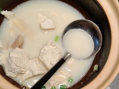 -鸽子侯·家宴·平价海鲜(绿地店)