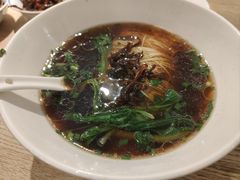 蕈油红汤面-君东记本帮面馆(天钥桥路店)