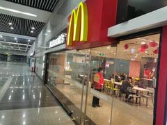 门面-麦当劳(火车北站餐厅)