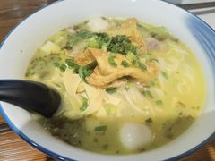 老坛酸菜牛肉米线-猫爷的腔调·黔小馆(交大医学住宅区店)