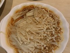 白灼金针菇-避风塘(百联东郊店)