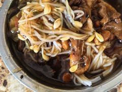 -灵山卢梅燕粉店