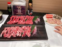 -红鼎豆捞·非遗鲍皇汤火锅(宝丰路店)