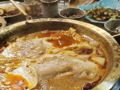 牛排锅-顶顶汤火牛排火锅·经典铜锅涮肉