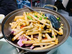 干锅花生芽-自己人(九码头店)