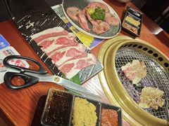 -喜牛烧肉酒场·黑金店(威高广场店)