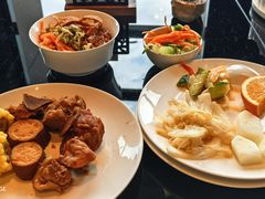 -唐拉雅秀酒店-西锦汇空中BBQ·思创餐厅