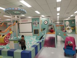 -孩子王童乐园(吾悦广场店)