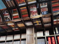 -钟书阁(松江泰晤士小镇店)