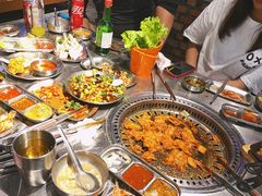 -马路牙子烧烤音乐酒馆(望京店)