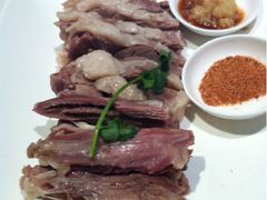手抓羊肉-飞天大厦清真餐厅