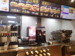 -汉堡王(下沙银泰店)