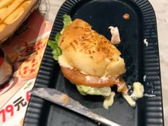 -必胜客(东大桥店)