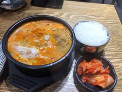 -吴草鸡爪오초닭발韩食堂(融恒盈嘉中心店)