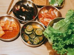 -闻老头·菊花炭烤肉(D11店)