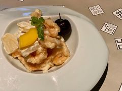凤梨虾球-穹六人间 people 6(岳阳路店)